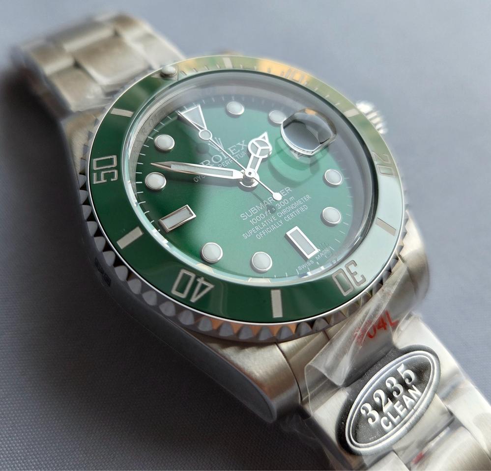 롤렉스 서브마리너 헐크 시계 판매합니다.