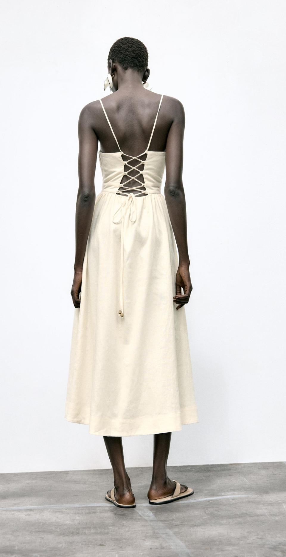 자라 코르셋 린넨 롱 원피스(정가89900)