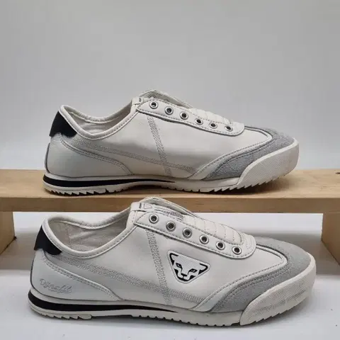 다이나핏 레트로핏 여성슬립온240.