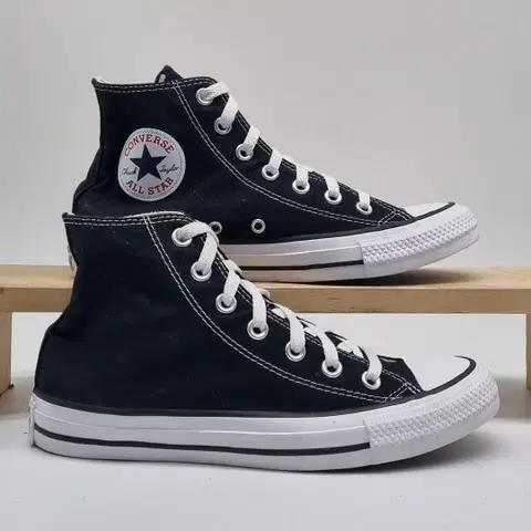 컨버스 척테일러 블랙 하이탑 245.
