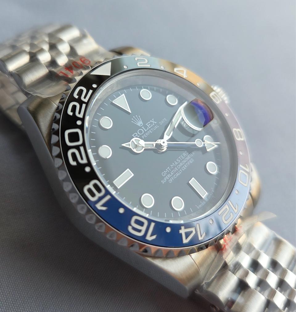 롤렉스 GMT마스터2 배트걸 시계 판매해요.