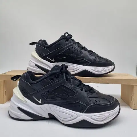 나이키 m2k 테크노 어글리슈즈230.