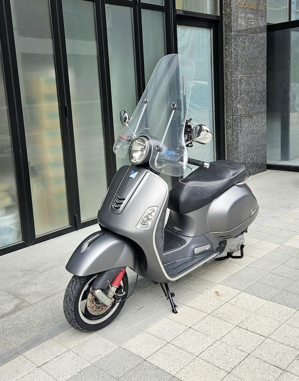 베스파 GTS 125 판매합니다