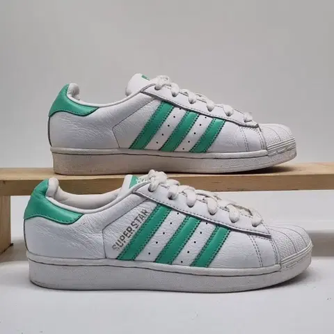 아디다스 슈퍼스타 흰/민트 스니커즈225.
