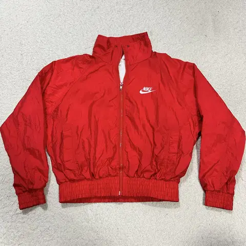 나이키 크롭 바람막이 자켓 s