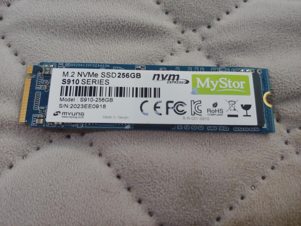 m2 ssd 256g 윈도우11 설치