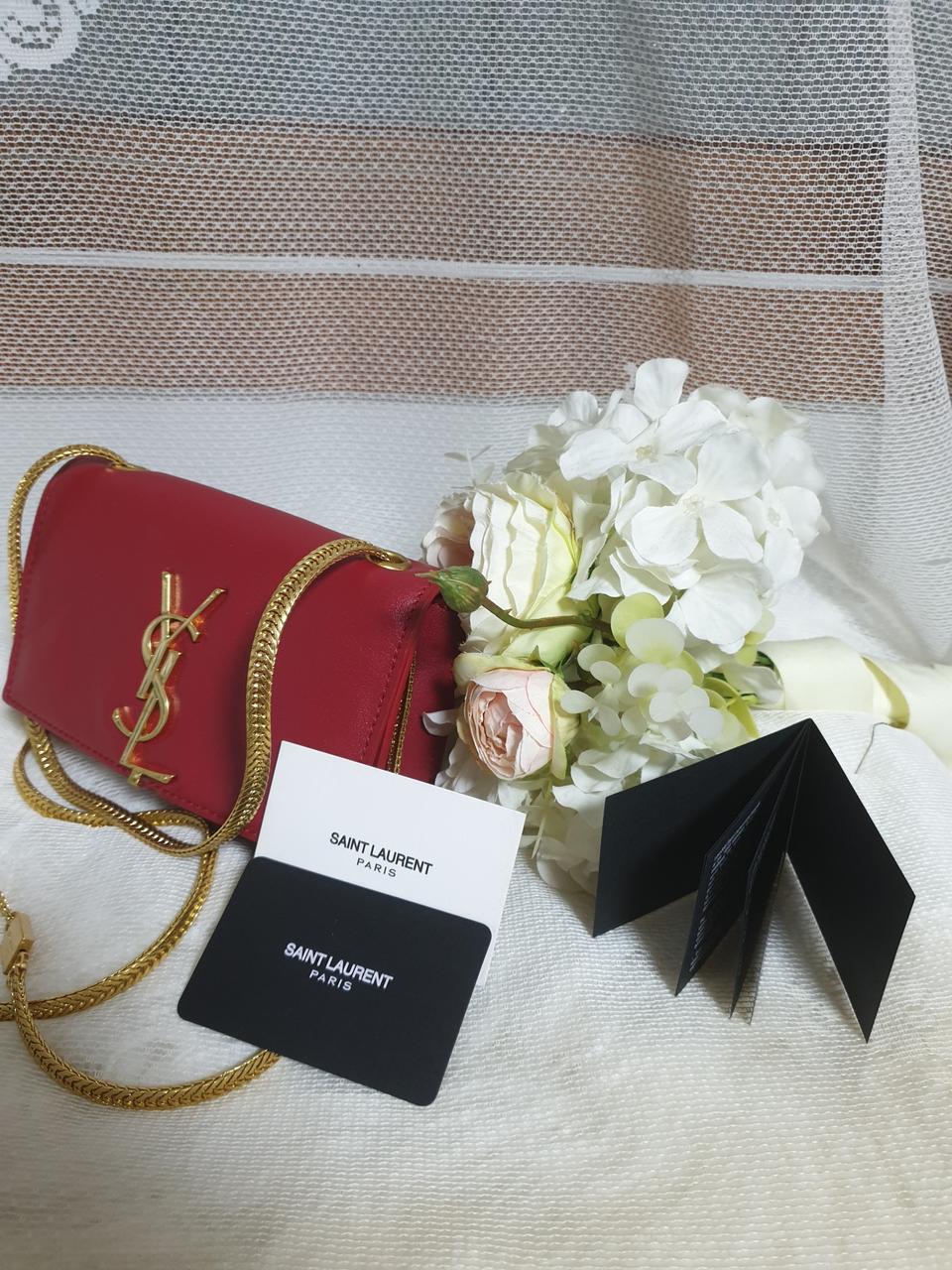 생로랑 레드 클래식 케이트 스몰 모노그램 금장체인 숄더겸 크로스 백