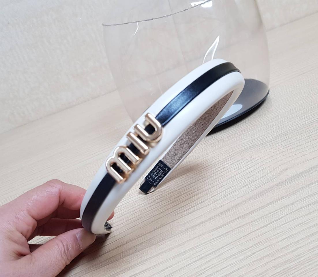 입체장식 여성 머리티 새상품(25.400원 구매)