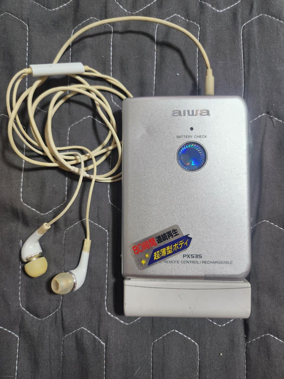 아이와 카세트 플레이어 PX535