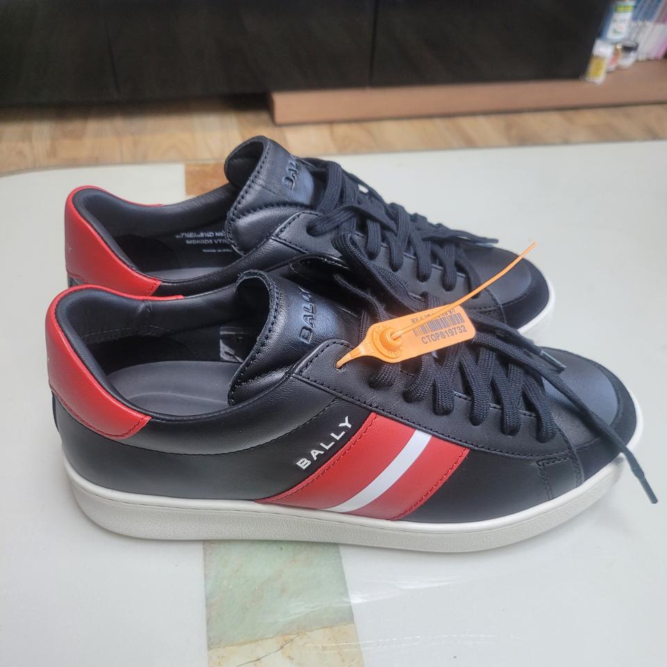 발리 타이거 스니커즈265(미착용)