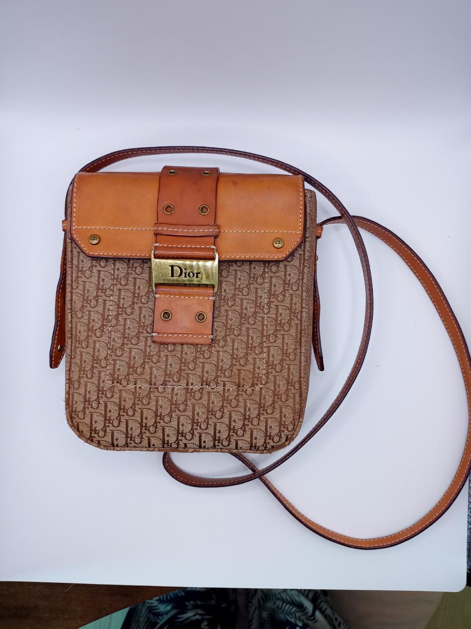 디올 오블리크 브라운미니 크로스백