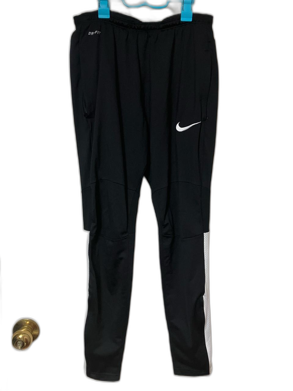 나이키 스쿼드 스트라이크 테크 팬츠