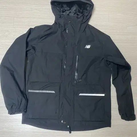 뉴발란스 UNI 에센셜 자켓