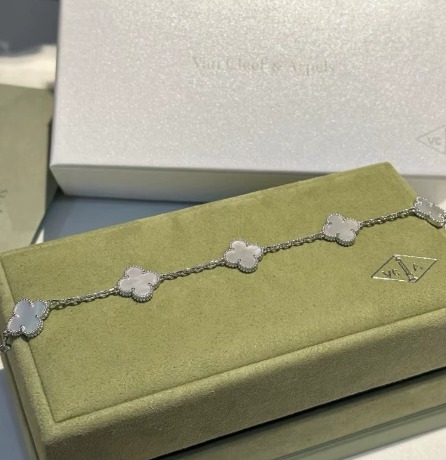 구매) 반클리프 기요세 화이트 골드