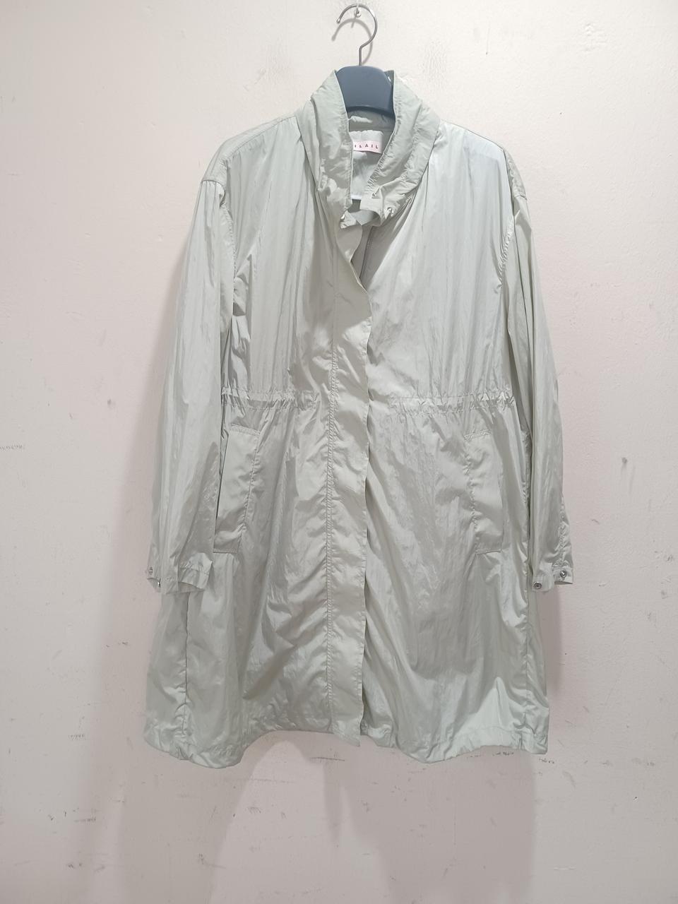 ILAIL 일라일 연그린색 바람막이 코트