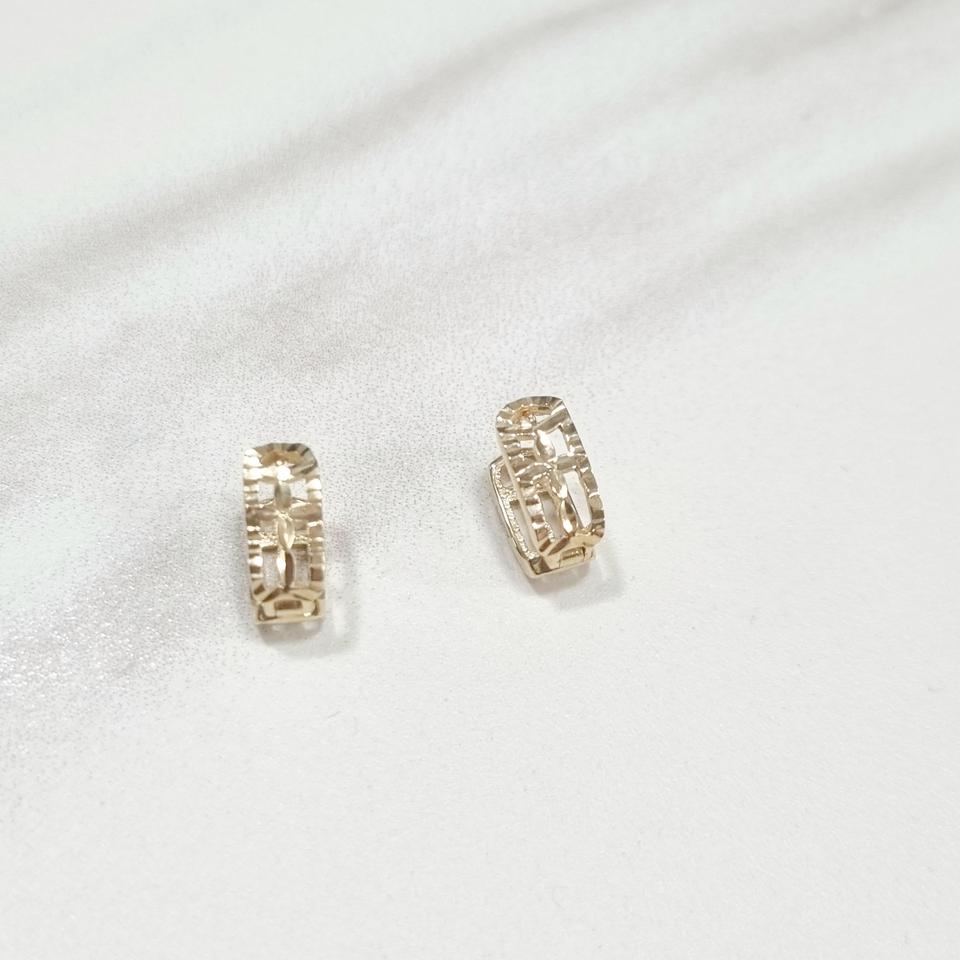 14k옐로우골드 사각 귀걸이