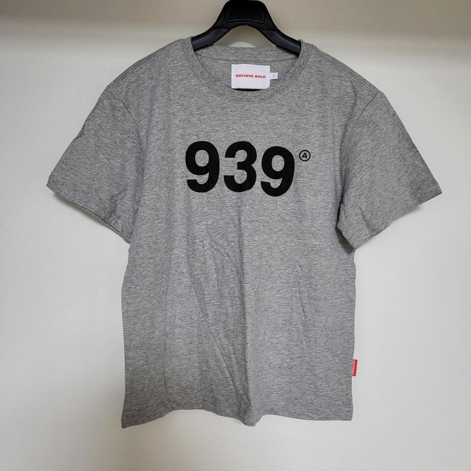 아카이브볼드 939 그레이 로고 반팔