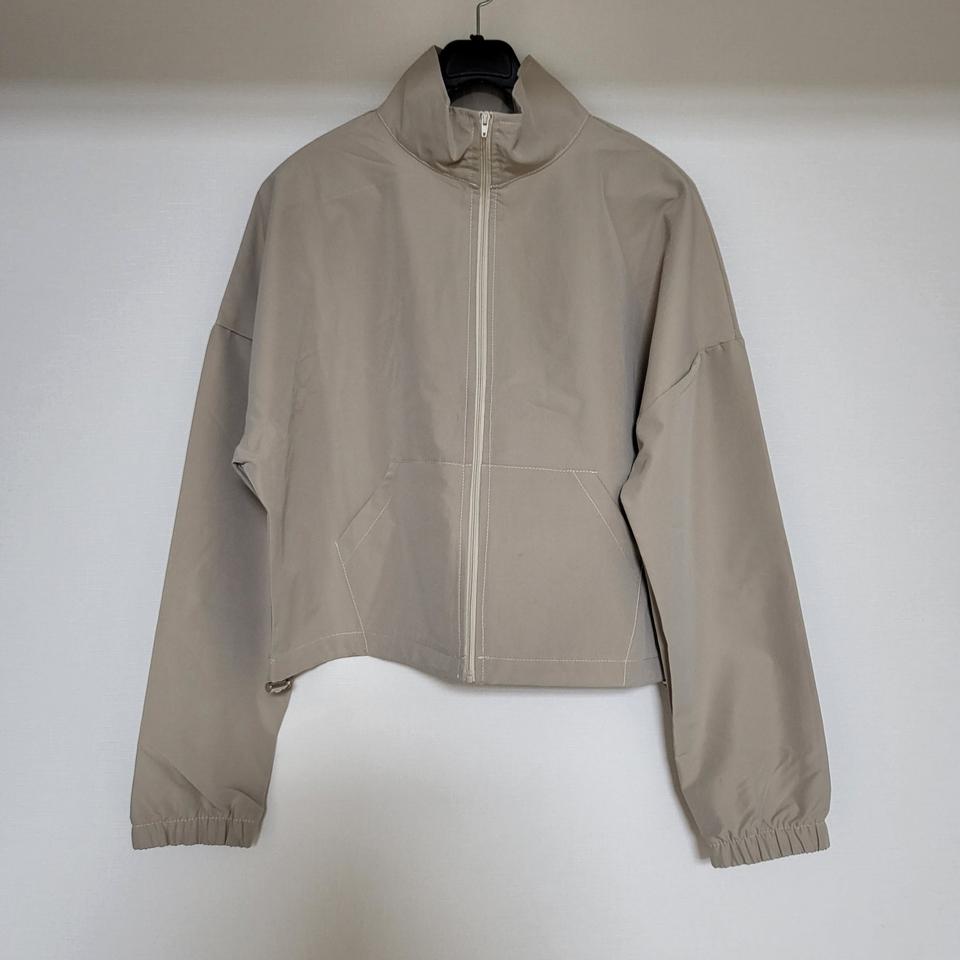 베이지 아노락 크롭 점퍼