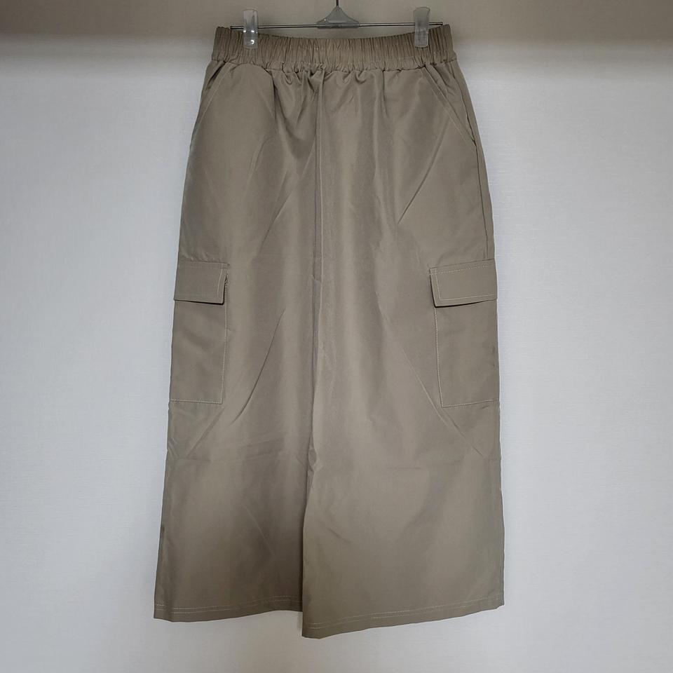 베이지 아노락 롱 스커트