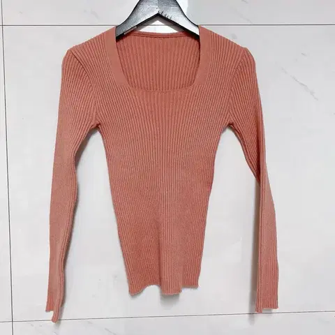 55-66 골지 스퀘어 니트