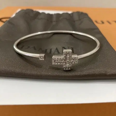 다미아니 벨에포크 팔찌 M사이즈