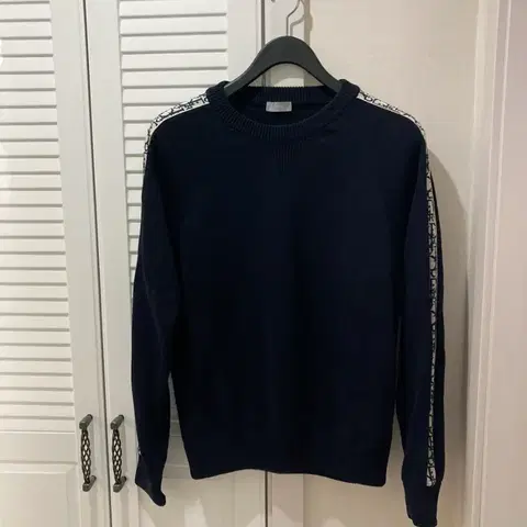 디올 오블리크 인서트 니트 L사이즈