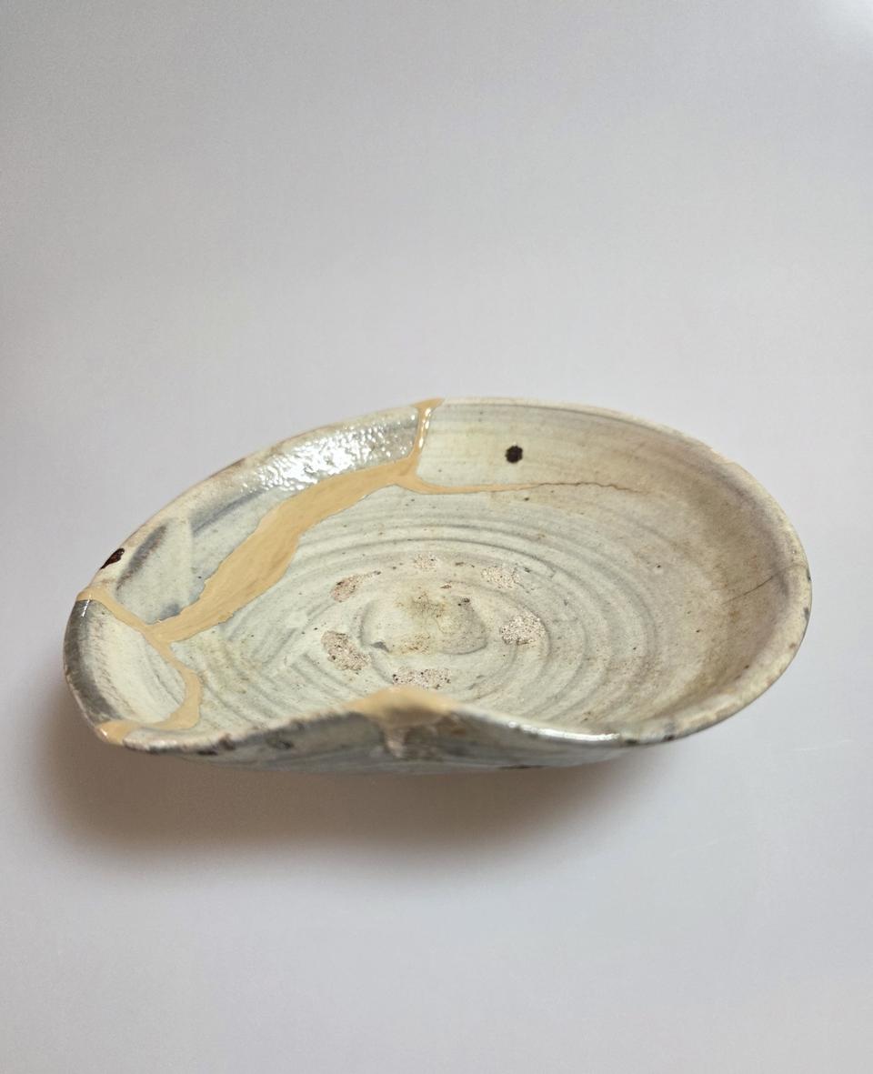 고미술품 조선시대 초기 분청사기 운대리 귀얄 찌글이접시