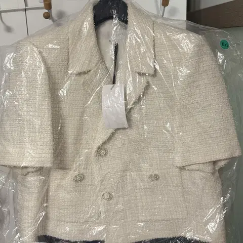 택새상품_28만원] 올리브데올리브 단종 트위드 여성자켓 하객룩상견례룩