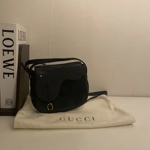 GUCCI / 빈티지 구찌 다크네이비 누벅 스몰 벨트백 / 투웨이백