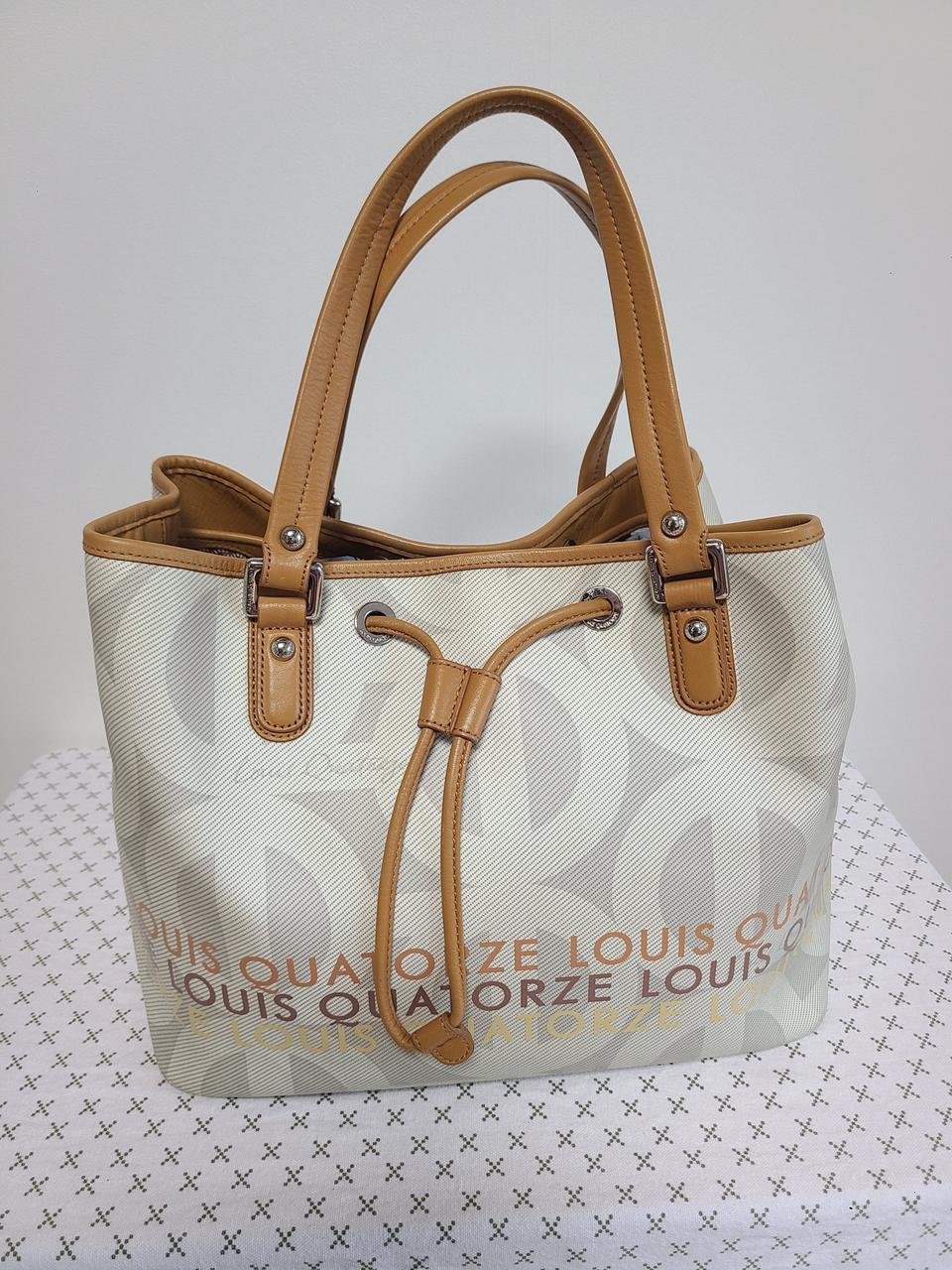 루이까또즈  데일리백