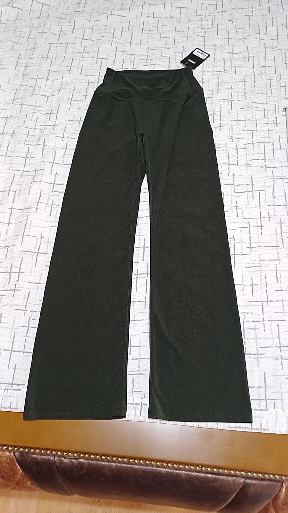 STL 미사용 요가복 L 기장100