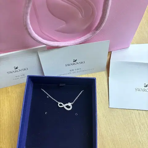 스와로브스키 인피니티 네클리스 목걸이 화이트 로듐 플래팅 5520576