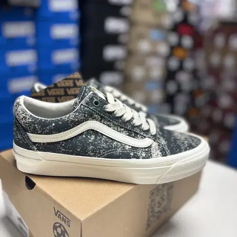 250 반스 올드스쿨 스니커즈 운동화 VN000CT92LN1