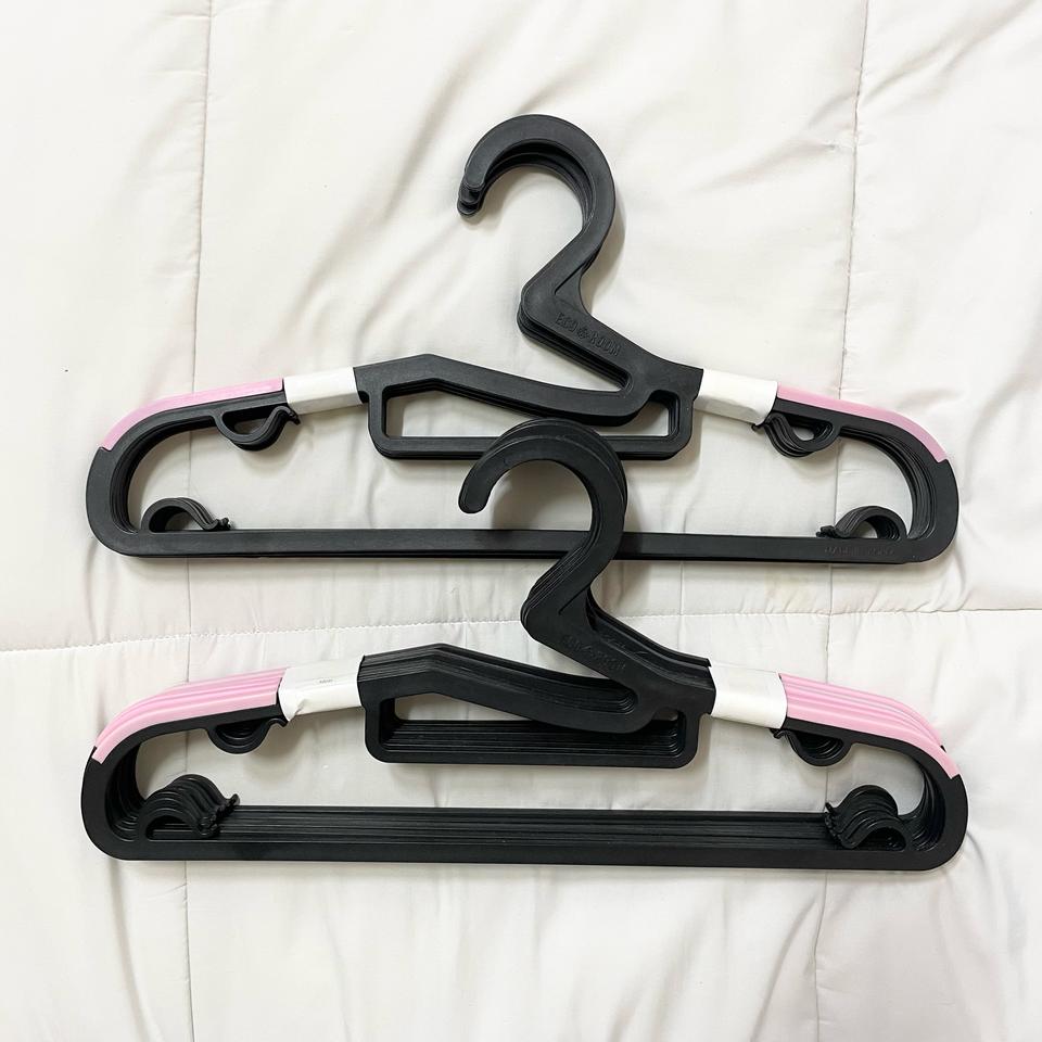 플라스틱 행어 옷걸이 11개