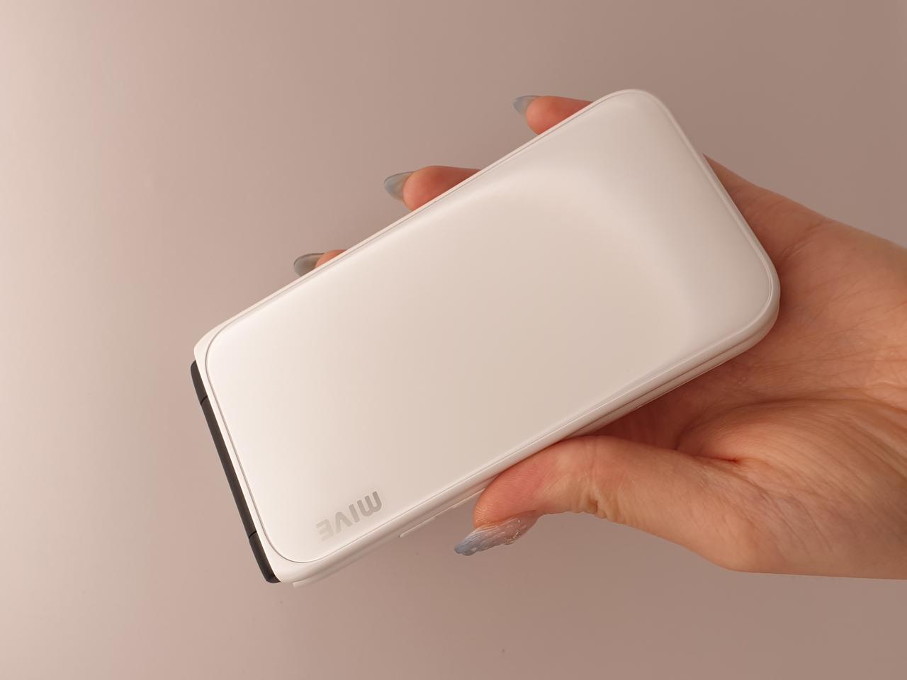 MIVE 스타일폴더 화이트 32G S급 판매합니다 