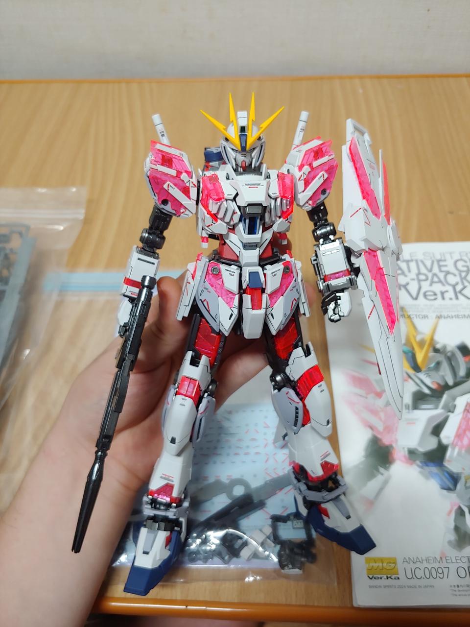 mg 내러티브 건담 버카 도색작 판매합니다