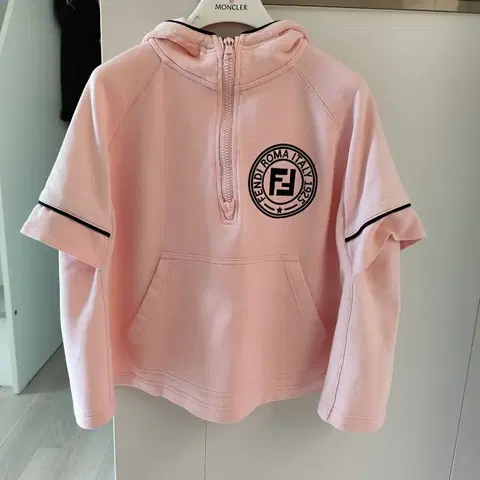 펜디 키즈 후드케이프 8A