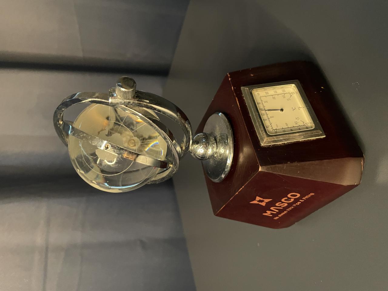 크리스탈 지구본 탁상 장식 & 습도계 세트