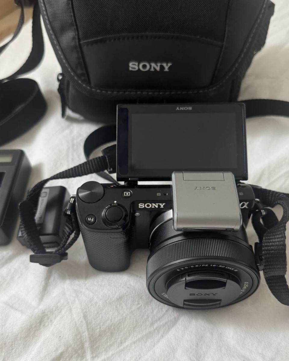 브이로그 카메라 소니 NEX-5T 미러리스 카메라