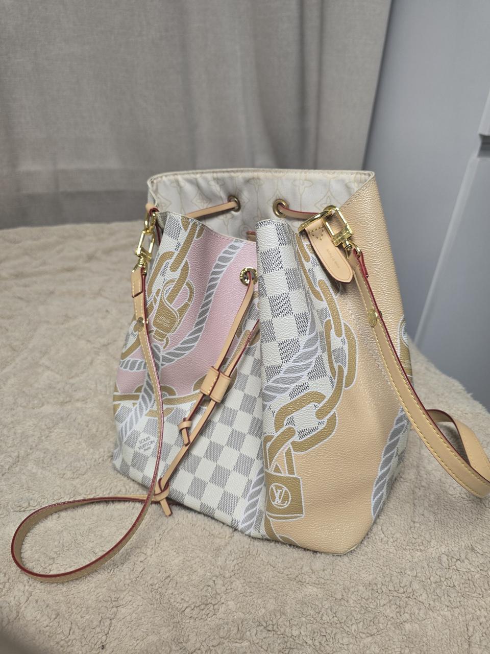 루이비통 네오노에 다미애