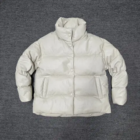 로보 ROBO 이태리 양가죽 아이보리 구스다운패딩