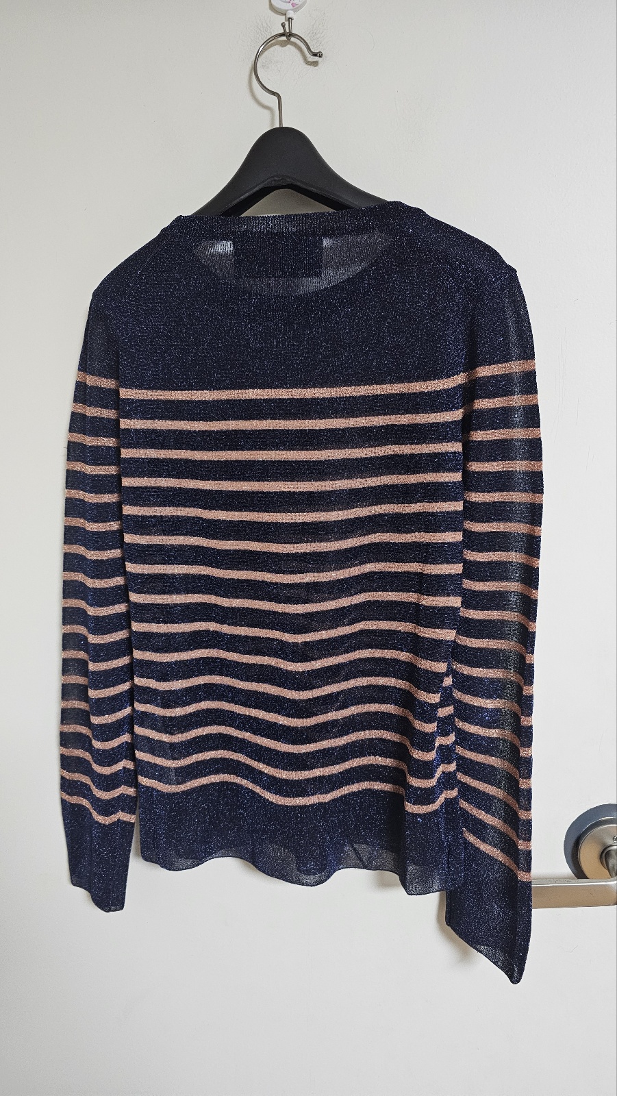 럭키슈에뜨 시스루 망사 라운드긴팔 (531)