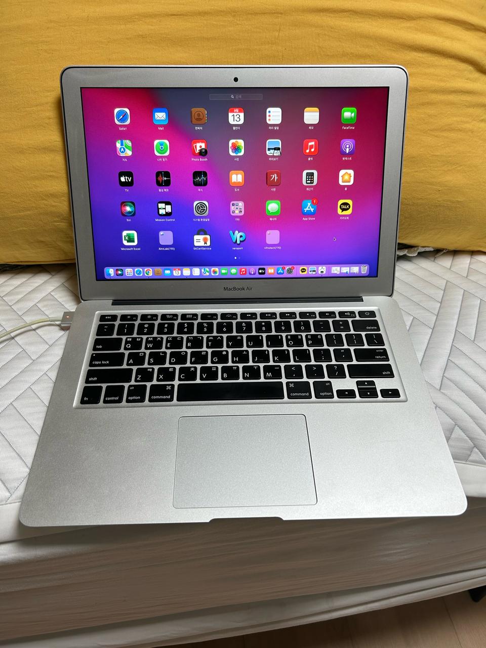 맥북에어 정품충전기 고장없음 클래식외관