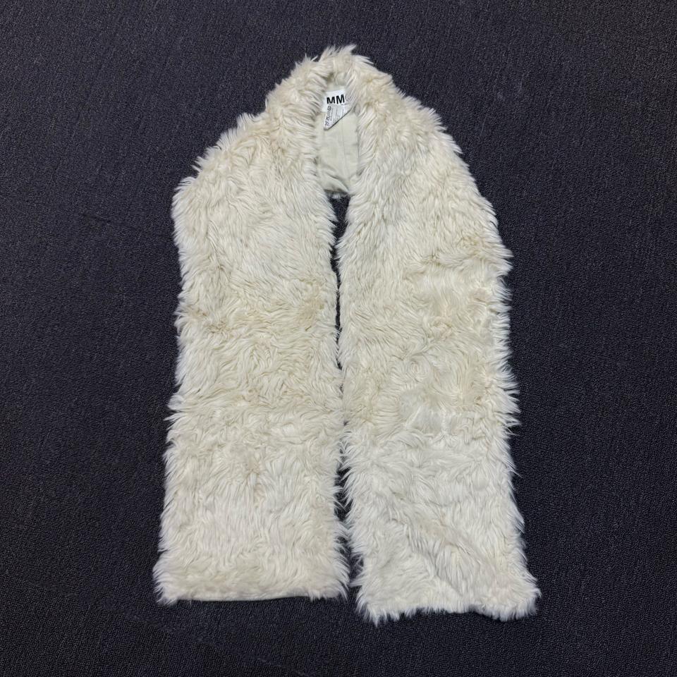 메종 마틴 마르지엘라 MM6 퍼 목도리 스카프