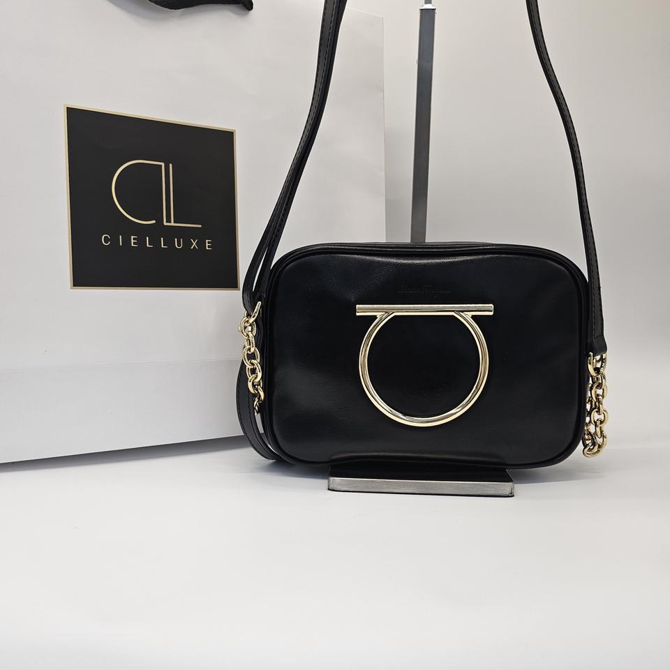 정품 페라가모 간치니 벨라 크로스백