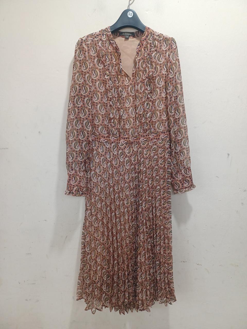 써스데이 아일랜드 브라운색 롱 원피스