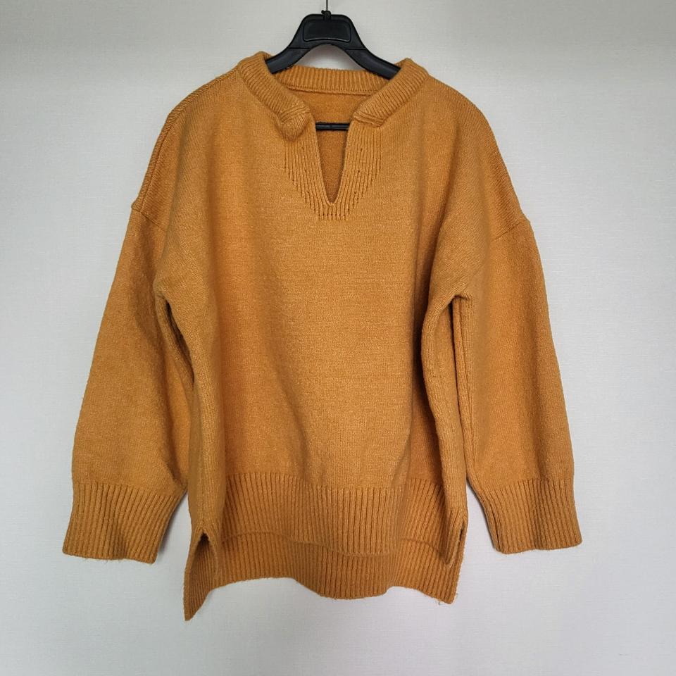 머스타드 트임 니트