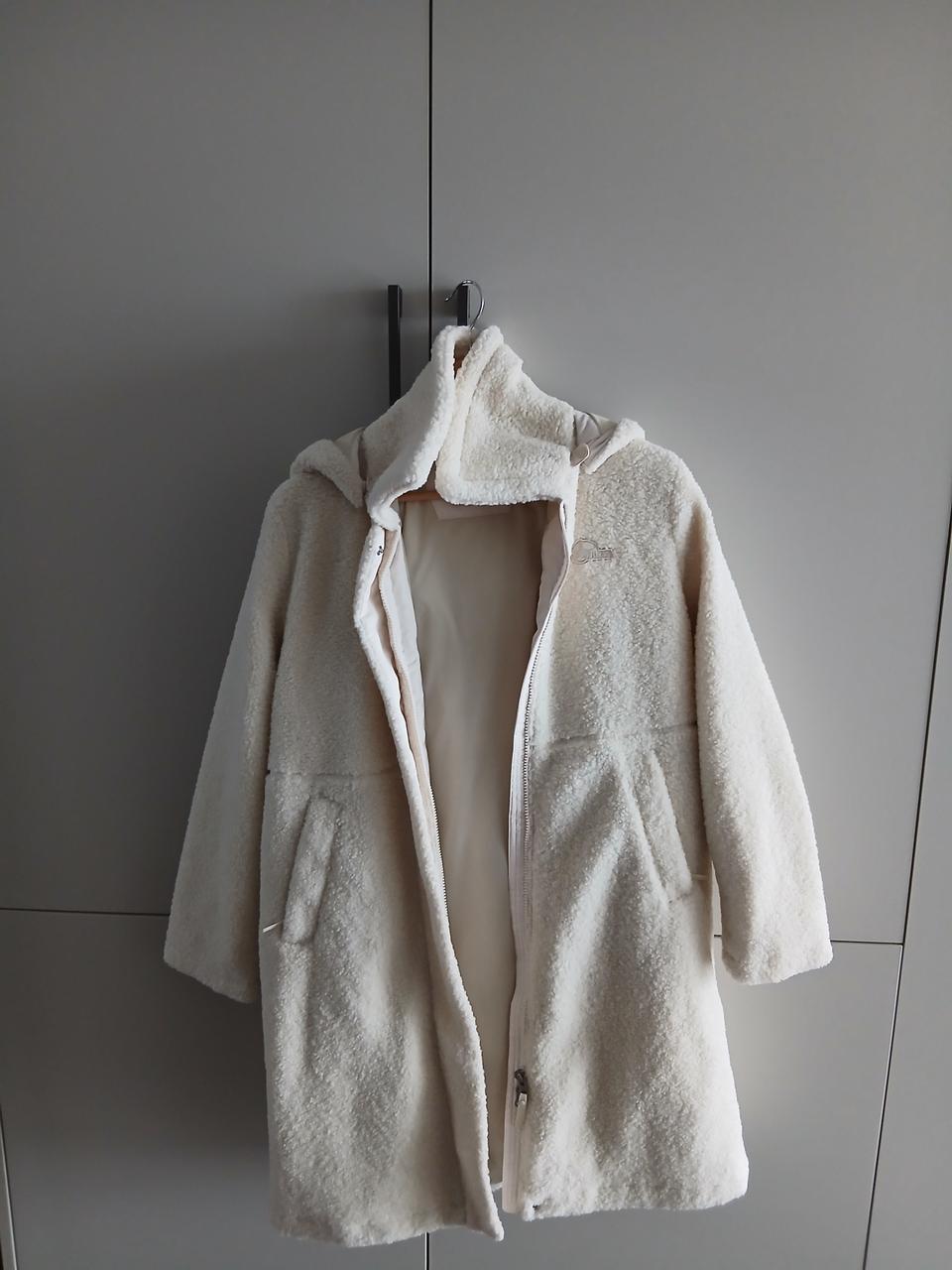 네파 롱 뽀글이 자켓