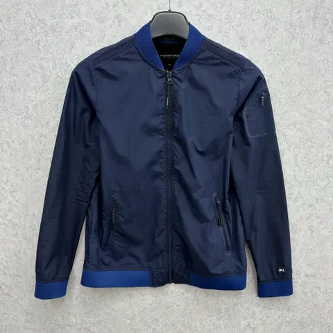 90 질스튜어트 여자 얇은 바람막이 자켓