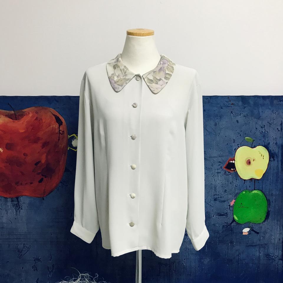 B1) Japan Vintage Blouse